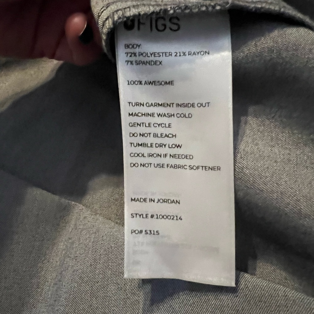 Figs Graphite Rafaela Scrub Top! - Picture 3 of 4